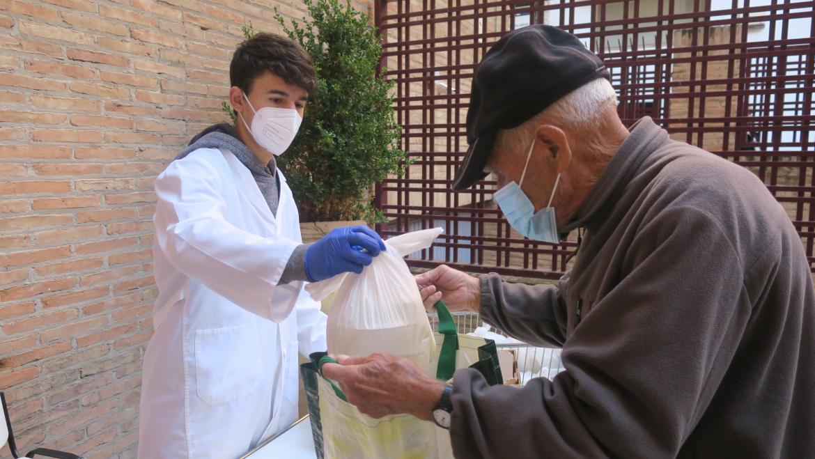 Tu solidaridad abraza por Navidad